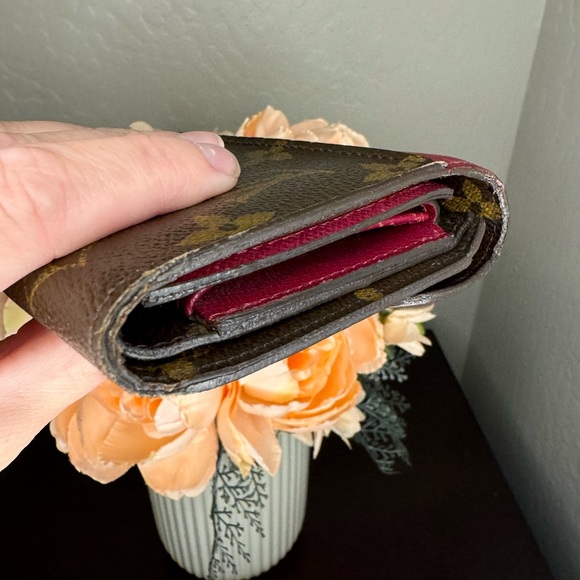 EUC! Louis Vuitton Marie Lou wallet - Picture 4 of 11